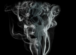 Jak sprawdzić czy jest gaz w lodówce?