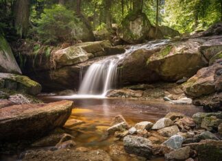 Jaka żywica na schody zewnętrzne? Jaka żywica na schody zewnętrzne?